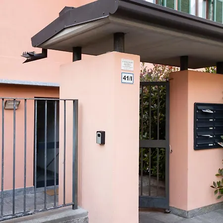 Getaway - Central, Nearby - Parking & Private Garden * Mandello del Lario