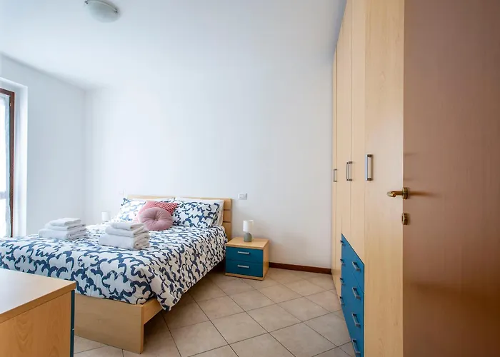 Getaway - Cozy Garden Near The 아파트 만델로델라리오