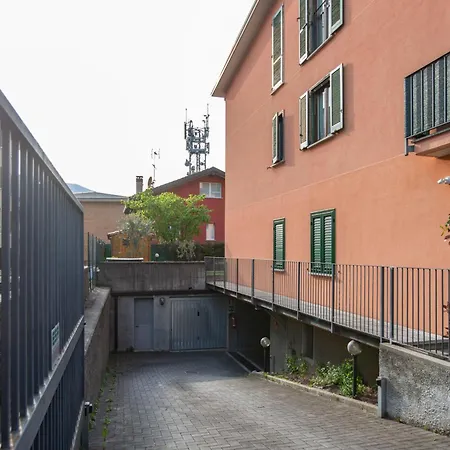 - Lakeside Bliss Apartamento Mandello del Lario