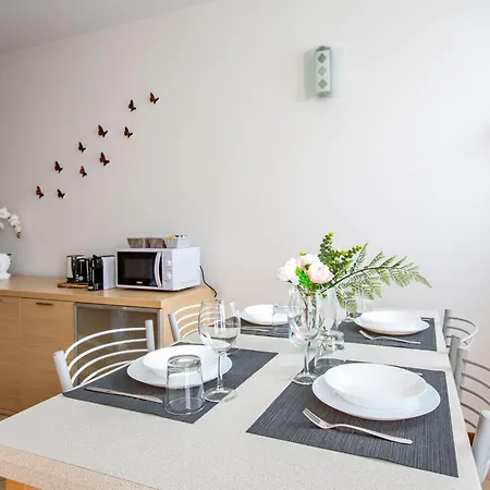 - Lakeside Bliss - Pet Friendly * מנדלו דל לאריו