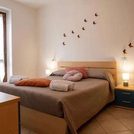 Getaway - Central, Nearby - Parking & Private Garden *