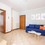 Getaway - Central, Nearby - Parking & Private Garden * Mandello del Lario