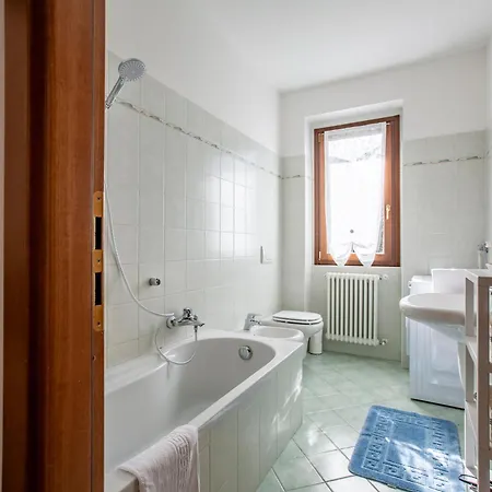 Apartmán Getaway - Central, Nearby - Parking & Private Garden *