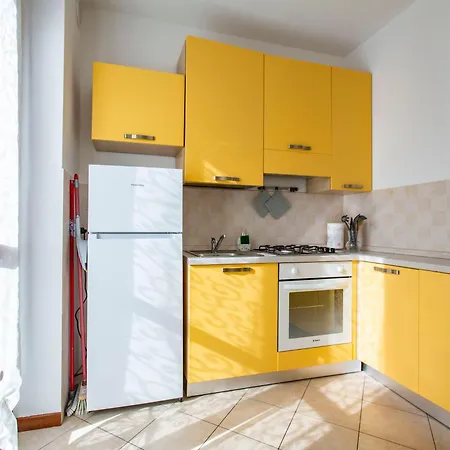 Getaway - Central, Nearby - Parking & Private Garden * Mandello del Lario
