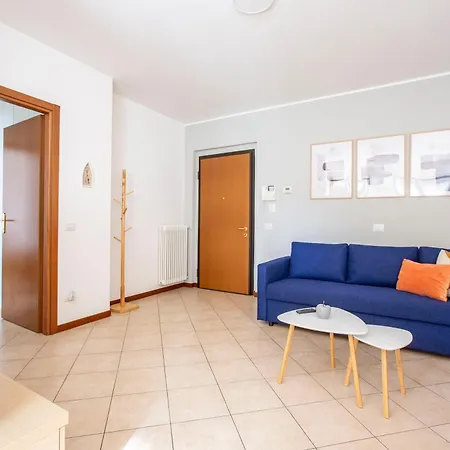 Getaway - Central, Nearby - Parking & Private Garden * Mandello del Lario