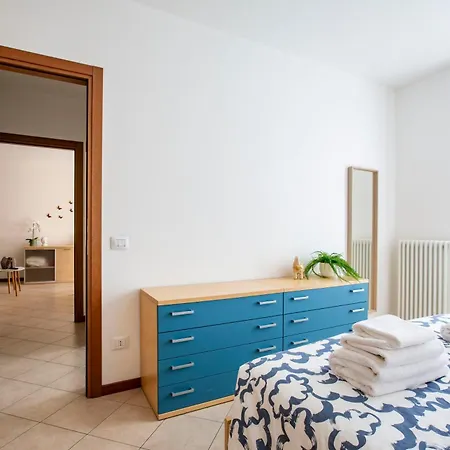 - Lakeside Bliss - Pet Friendly Apartament *