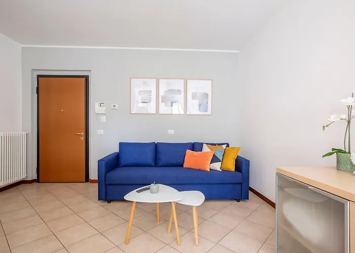 Getaway - Cozy Garden Near The Apartamento Mandello del Lario